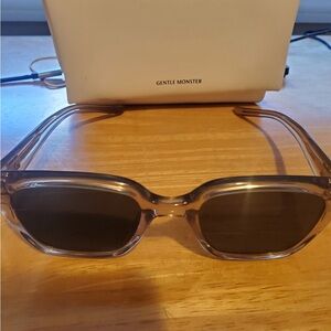 *Brand New* Gentle Monster Nabi BRC11 Sunglasses - Unisex